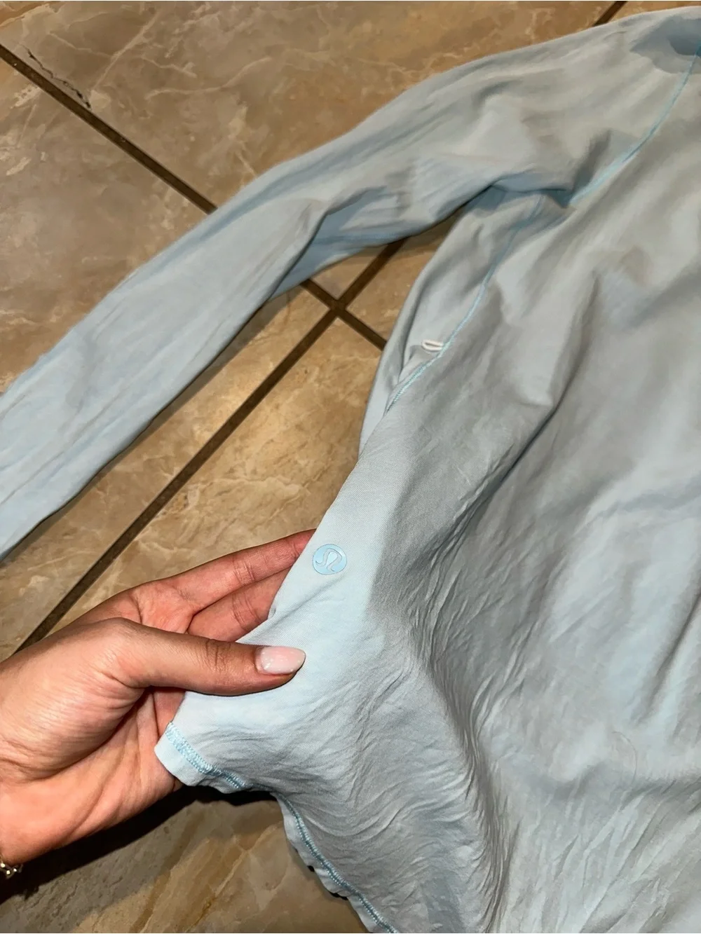 lululemon athletica excellent size